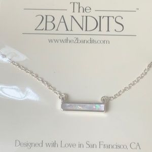 THE2BANDITSNECKLACE - ATHENS